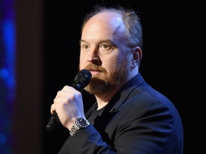Louis C.K. Packs Arena in Israel After Admitting He Masturbated in Front of Women