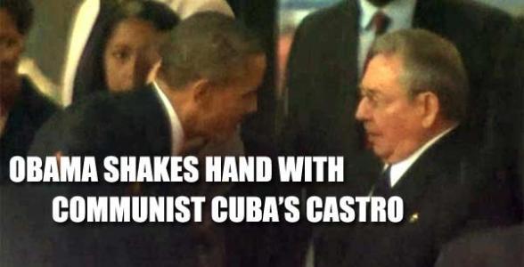 Obama and Castro Shake Hands