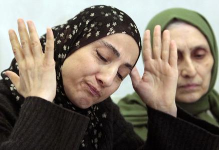Devout Muslim killer Dzhokhar Tsarnaev’s mother calls Americans ‘terrorists’ for convicting ‘best’ son