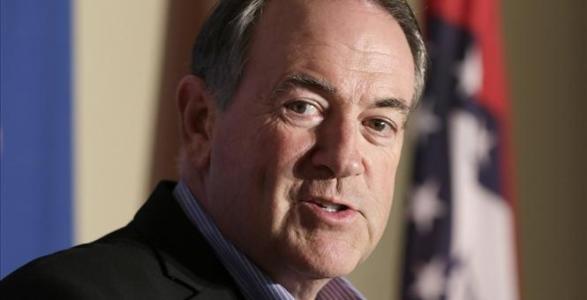 Huckabee: We Accommodated Ft. Hood Shooter But Can't Accommodate a County Clerk?