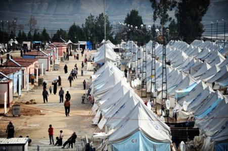 Report: ISIS Gaining Control in Refugee Camps