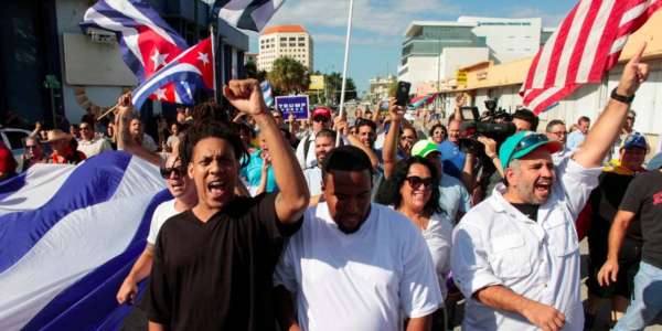 cuban-americans-have-taken-to-the-streets-of-miami-to-celebrate-the-death-of-fidel-castro
