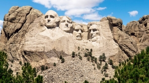 Dems tweet then delete post linking Trump’s Mt. Rushmore event to ‘glorifying white supremacy’