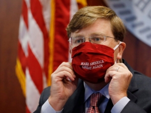 Mississippi Governor Issues Two-Week Statewide Mask Mandate
