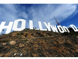 Six Arrested for ‘Way Uncool’ Hollywood Sign Change