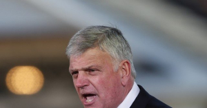 Rev. Franklin Graham: Same-Sex Marriage Bill ‘Fails to Protect Those’ with Traditional Marriage Views