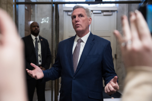 Conservatives sharpen their knives as McCarthy works to peel off skeptics