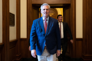McCarthy’s ongoing speaker battle paralyzes House