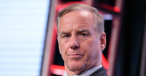 Howard Dean: ‘It’s Really Fun’ to Watch the Whole Republican Party Falling Apart