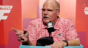 Chiefs’ Andy Reid reunites with his former Eagles players, talks Super Bowl LVII preparation