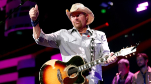 Toby Keith is ‘feeling good’ amid stomach cancer battle and hoping to ‘be on the road again soon’