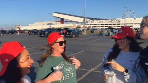 Taylor Swift fans quizzed as they flock to MetLife Stadium
