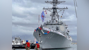 U.S. Navy destroyer sports ‘badass’ pirate-inspired flag during Pearl Harbor homecoming: pictures