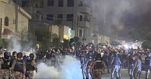 Protesters Storm Israeli Embassy in Jordan