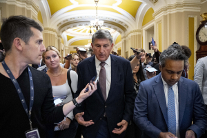 White House tried, and failed, to persuade Manchin to make another Senate run