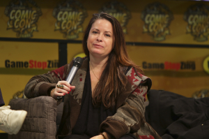 Holly Marie Combs confirms Alyssa Milano had Shannen Doherty fired from ‘Charmed’: She told network ‘it’s me or her’