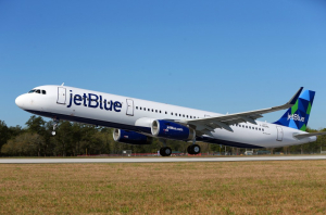 JetBlue flight aborts takeoff at JFK over reported fire, mechanical problem scare