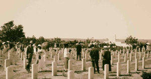 WATCH: Israeli Soldiers Find Jewish Grave in British WWI Cemetery in Gaza
