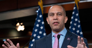 Jeffries: House GOP Doesn’t Want to Address Border, ‘Deeply Troubling’ SCOTUS Said TX Can Address Border