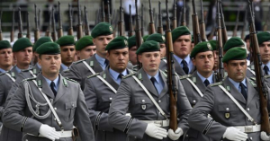 Report: Germany Weighs Acceptance of Foreign Citizens into Army