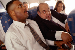 Flight attendant settles armrest debate — but is the dilemma really solved?