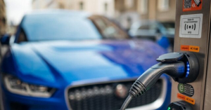 Americans Aren’t Buying EVs: Electric Vehicle Adoption Continues to Stall Out
